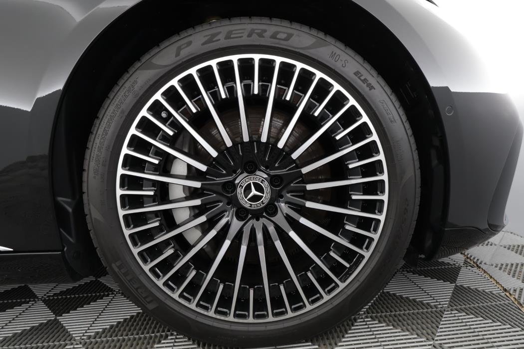 Mercedes-Benz EQS 2025