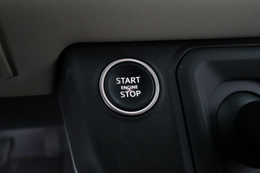 Land Rover Defender 2022