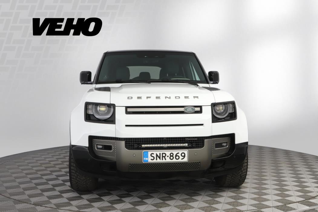 Land Rover Defender 2022