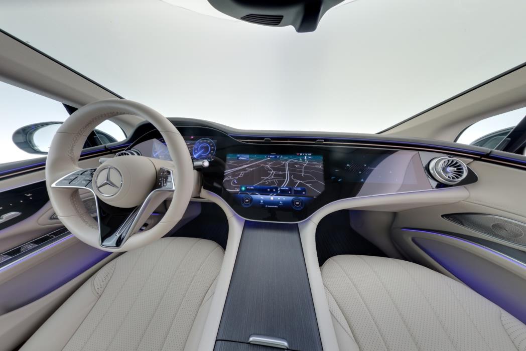 MERCEDES-BENZ EQS 2022