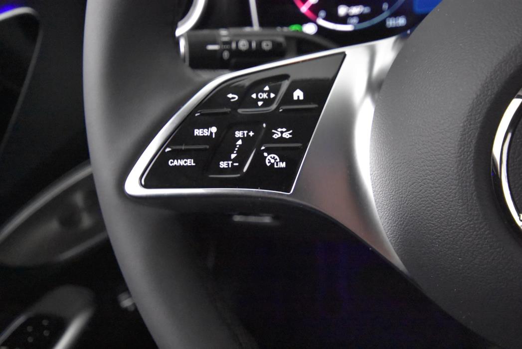 Mercedes-Benz C 2024