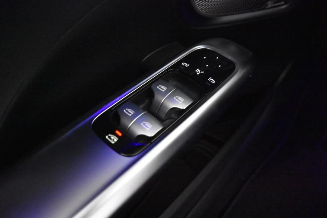 Mercedes-Benz C 2024