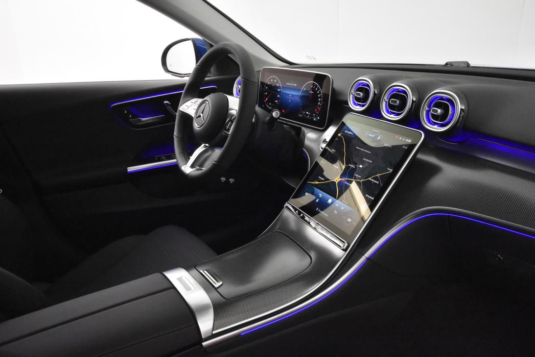 Mercedes-Benz C 2025