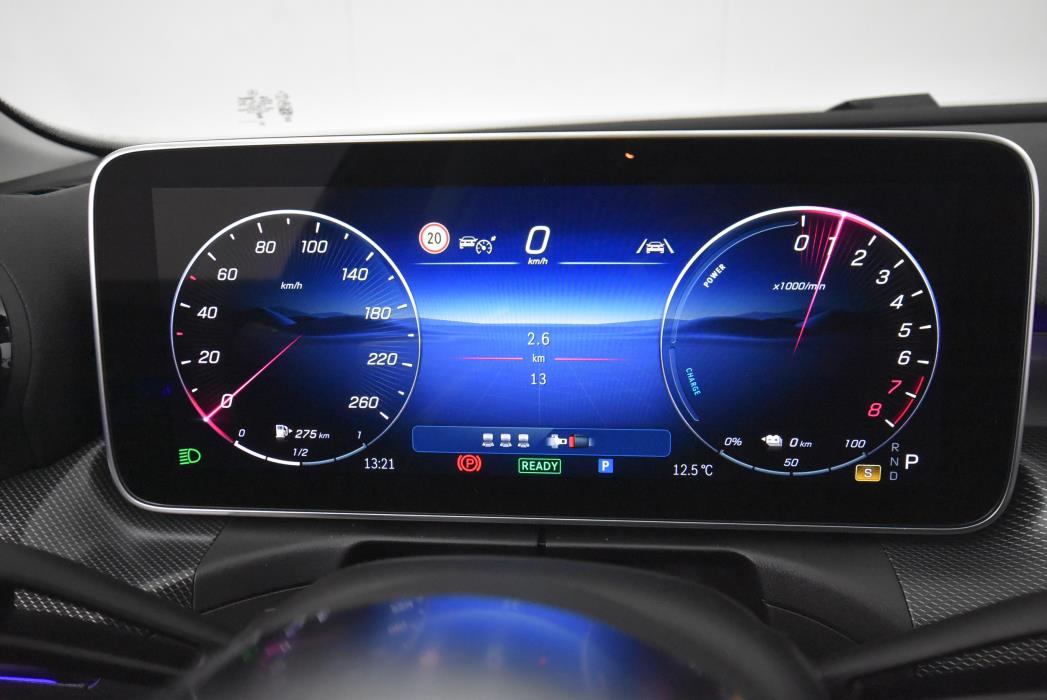 Mercedes-Benz C 2025