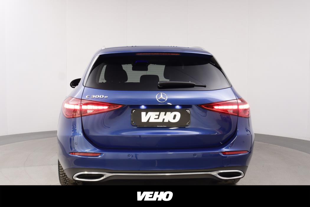 Mercedes-Benz C 2025