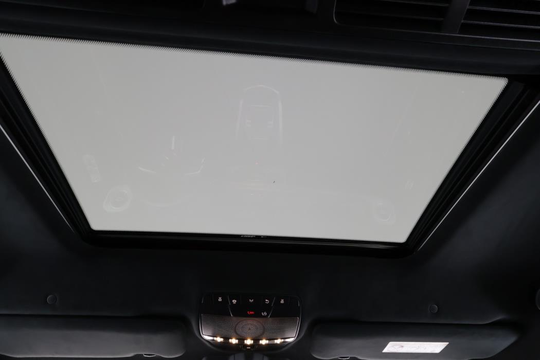 Mercedes-Benz G 2025