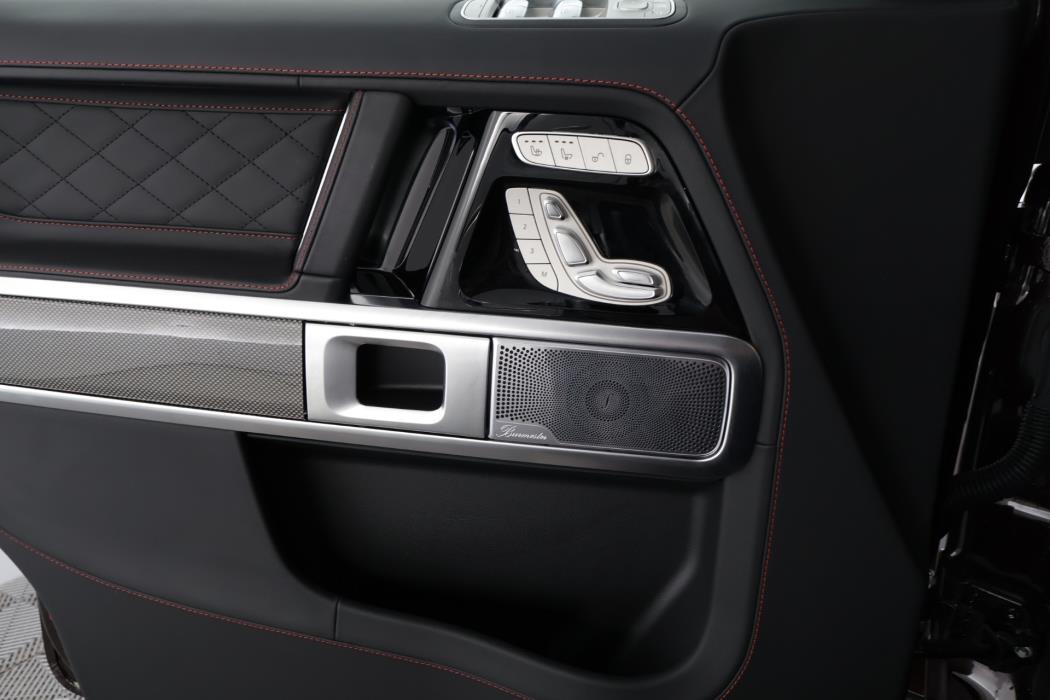 Mercedes-Benz G 2025