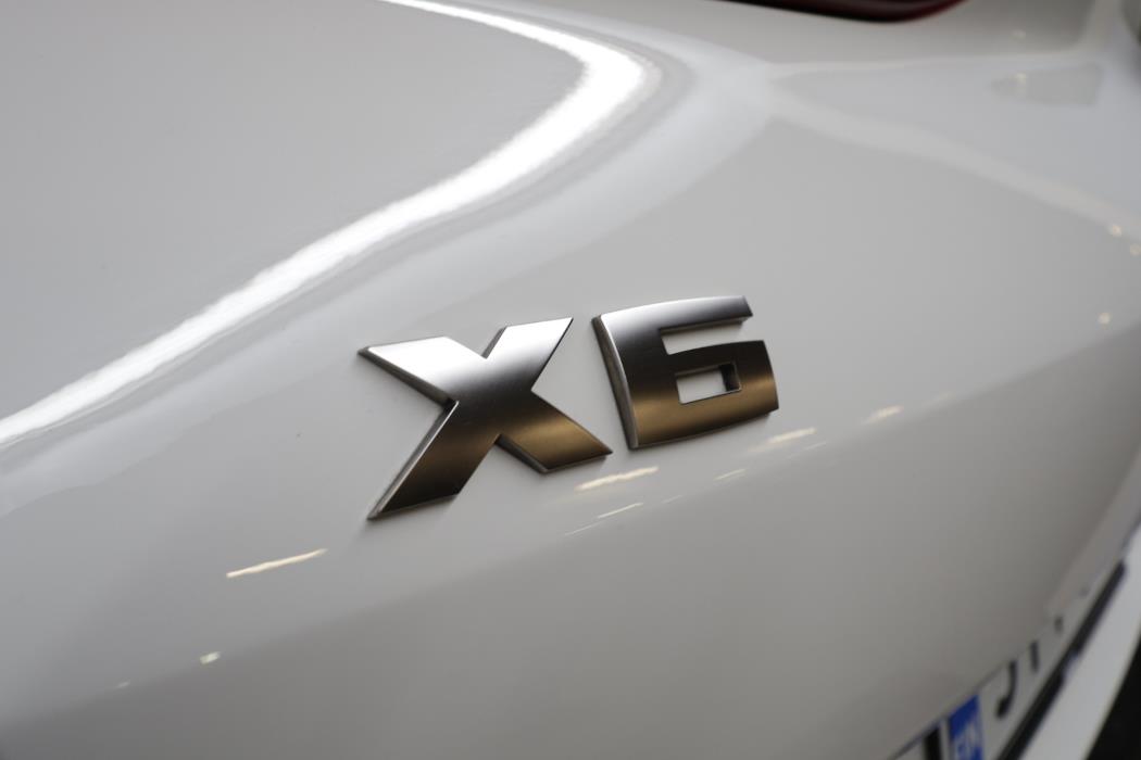 BMW X6 2021