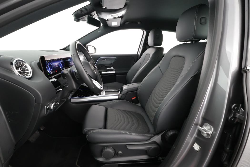 Mercedes-Benz EQA 2025