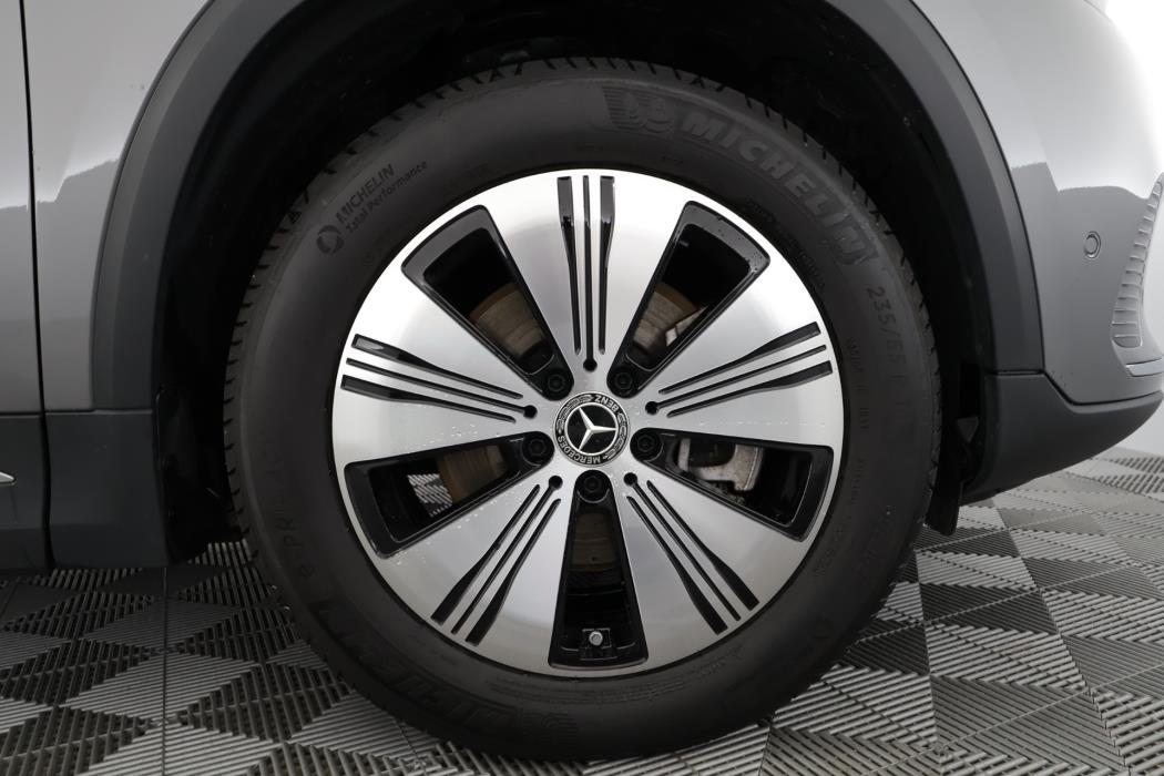 Mercedes-Benz EQA 2025