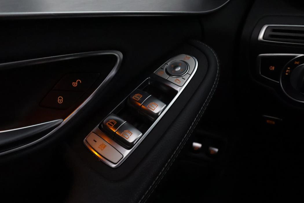 Mercedes-Benz C 2020