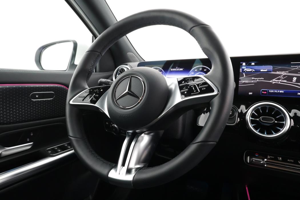 MERCEDES-BENZ EQA 2025