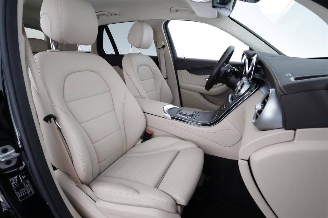 Mercedes-Benz GLC 2021