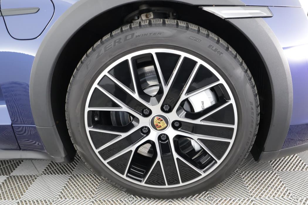 Porsche Taycan 2022