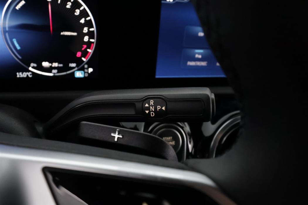 Mercedes-Benz CLA 2025