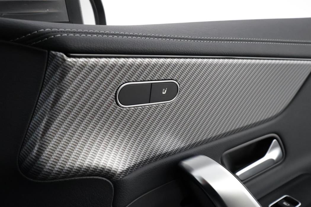 Mercedes-Benz CLA 2025