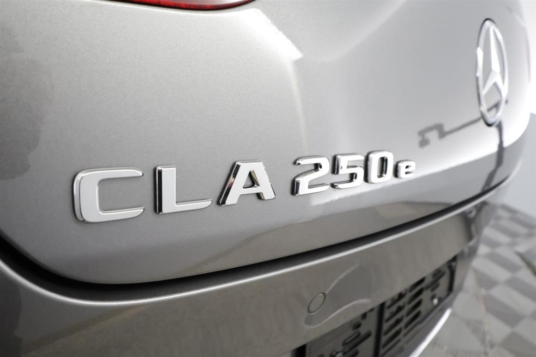 Mercedes-Benz CLA 2025