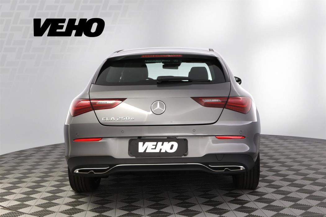 Mercedes-Benz CLA 2025