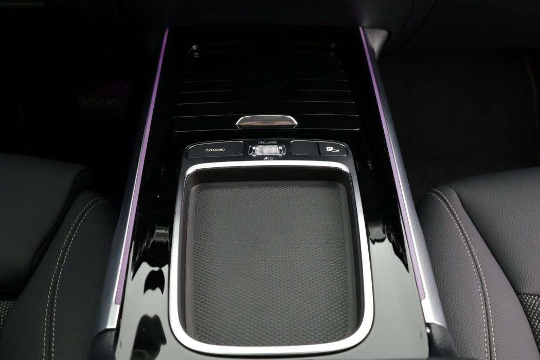 Mercedes-Benz EQB 2024