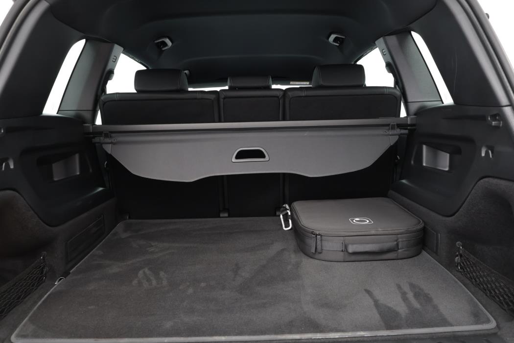 Mercedes-Benz EQB 2024