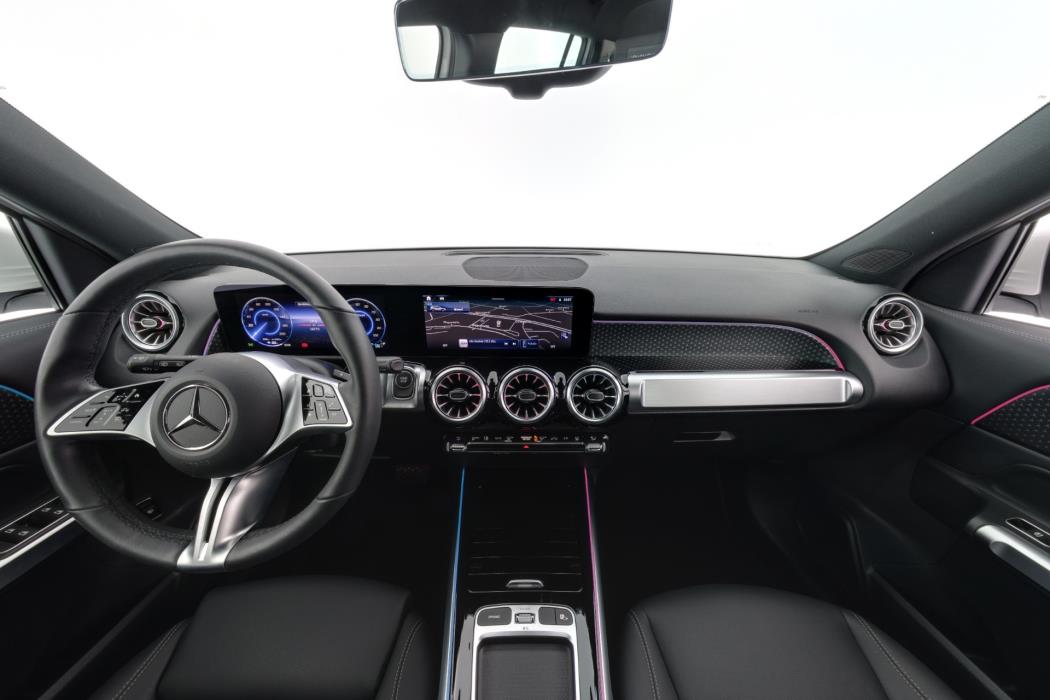 Mercedes-Benz EQB 2024