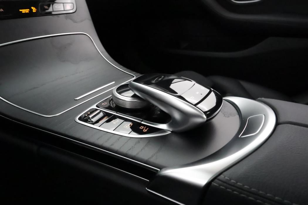 Mercedes-Benz C 2020