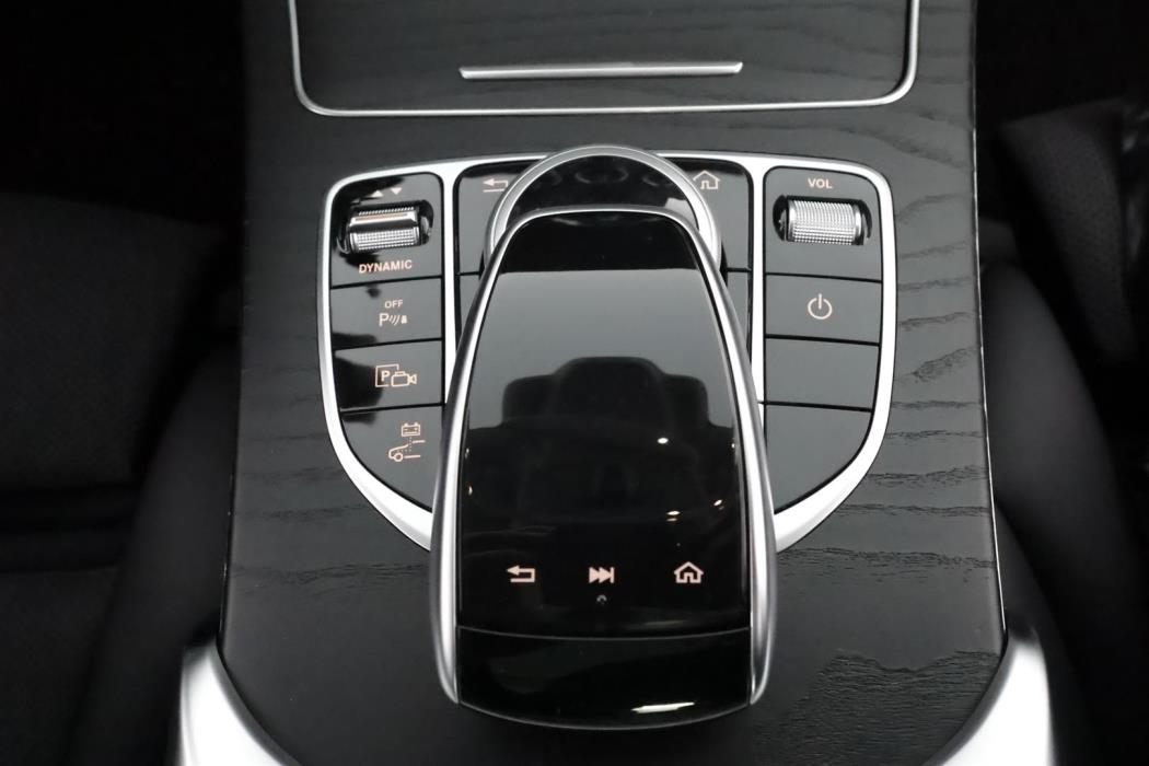 Mercedes-Benz C 2020