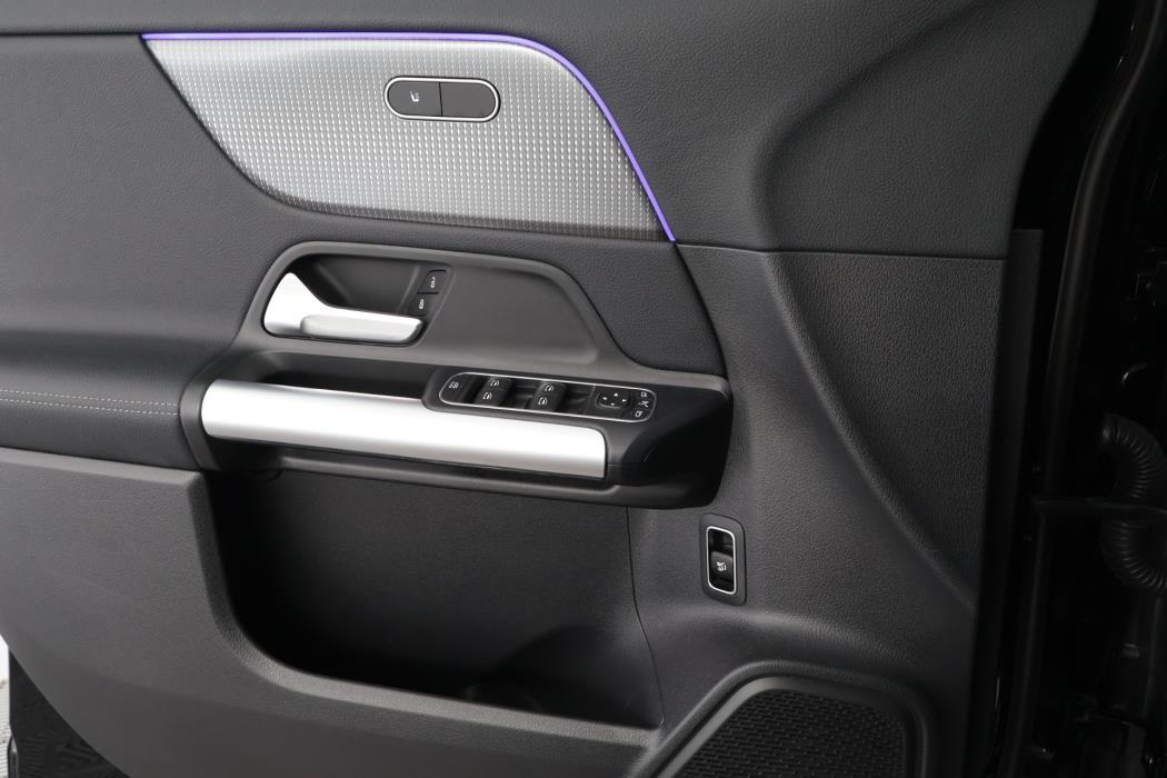 Mercedes-Benz EQA 2023