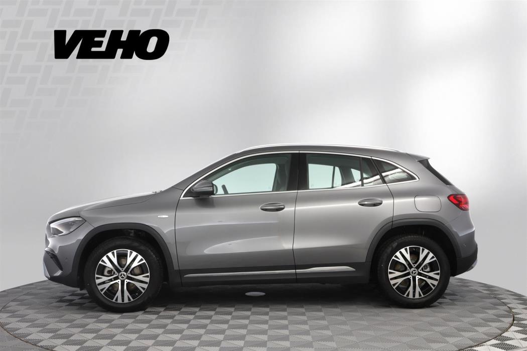 Mercedes-Benz GLA 2025