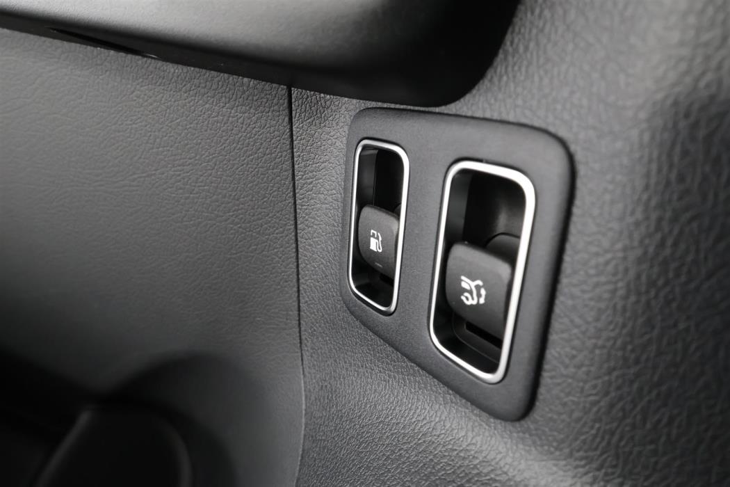 Mercedes-Benz GLA 2025