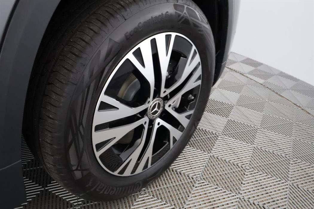 Mercedes-Benz GLA 2025