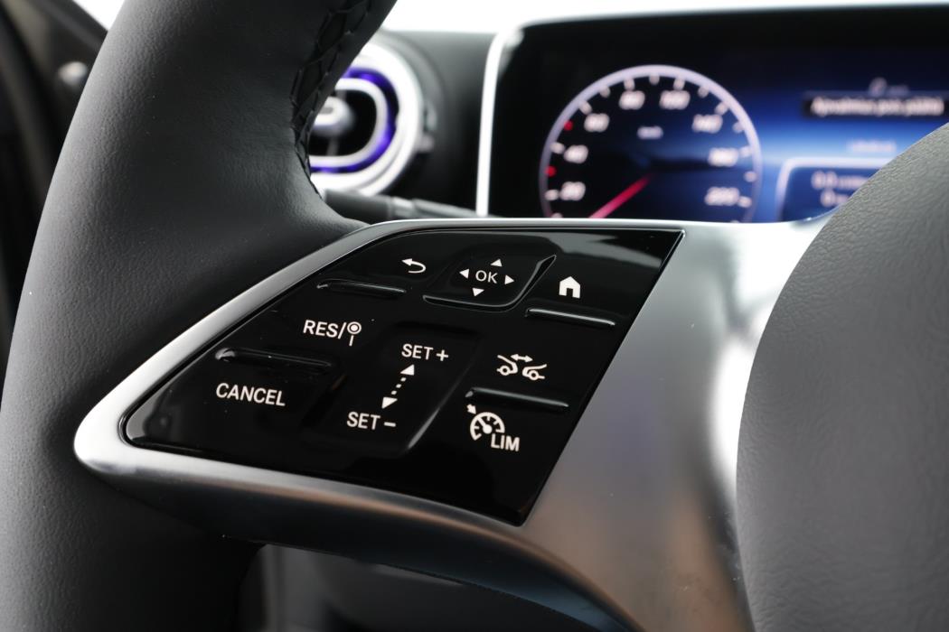 Mercedes-Benz GLC 2026