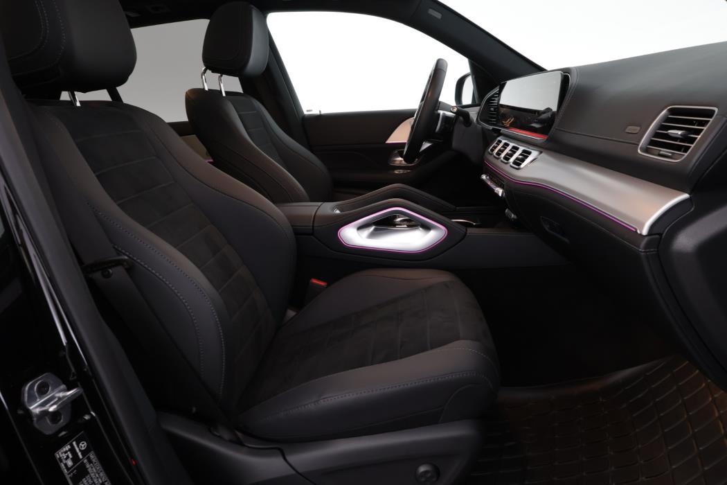 Mercedes-Benz GLE 2025