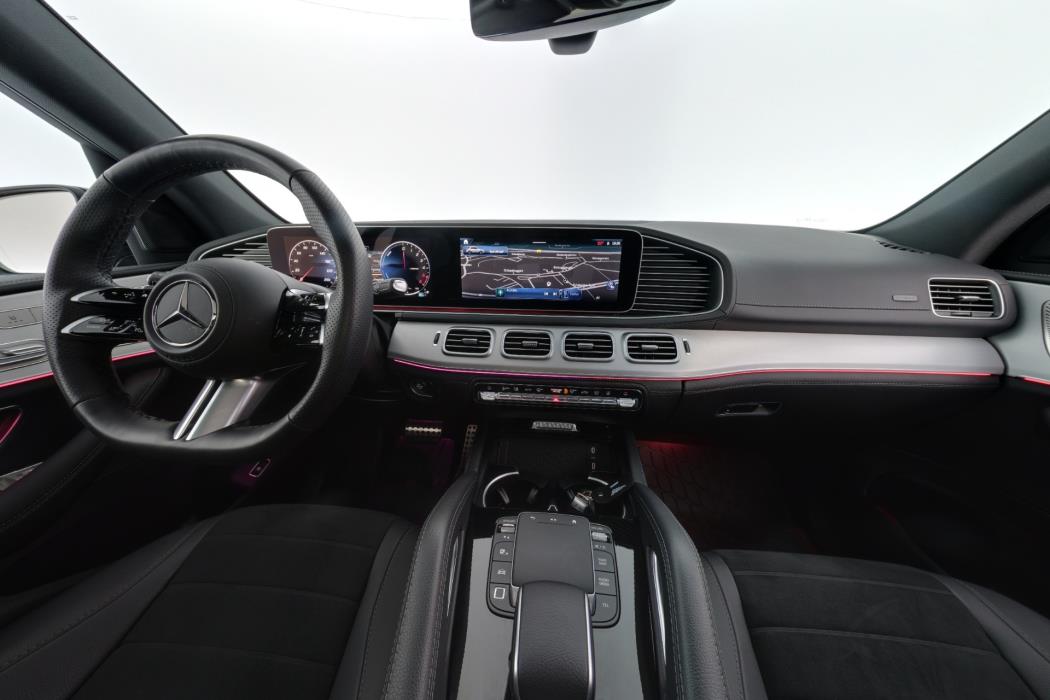 Mercedes-Benz GLE 2025