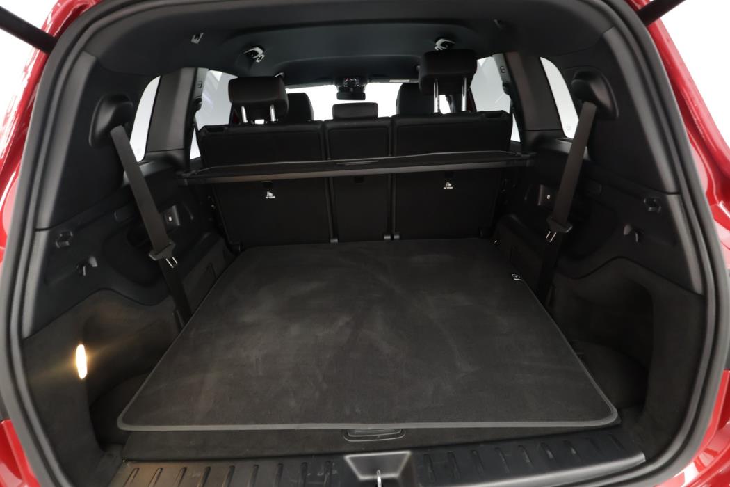 Mercedes-Benz EQB 2025