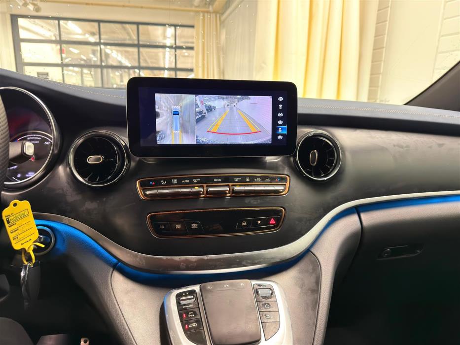 Mercedes-Benz EQV 2021