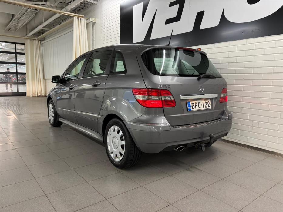 Mercedes-Benz B 2011