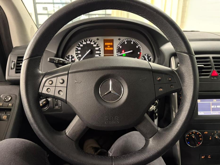 Mercedes-Benz B 2011