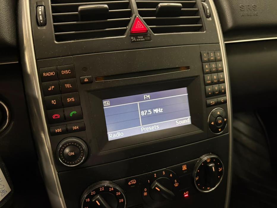 Mercedes-Benz B 2011