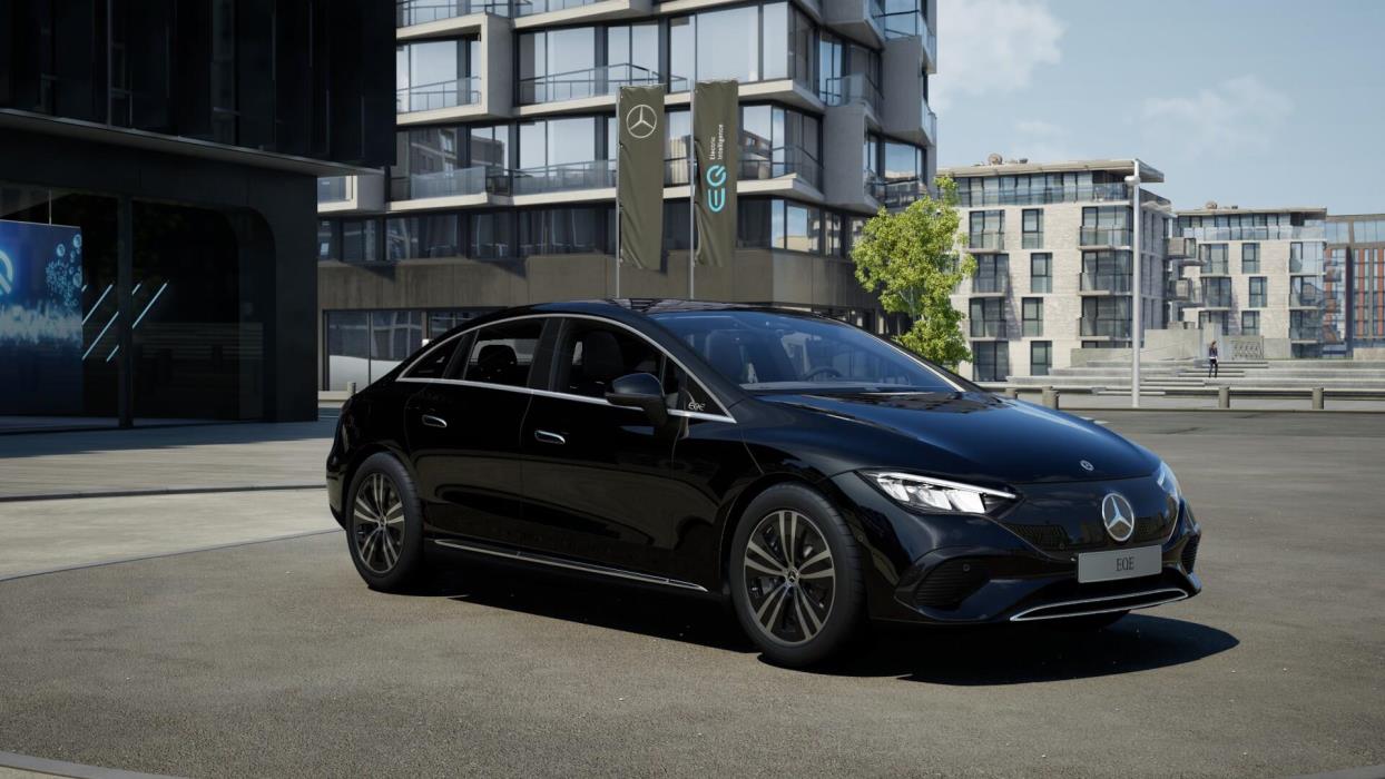 Mercedes-Benz EQE 2023