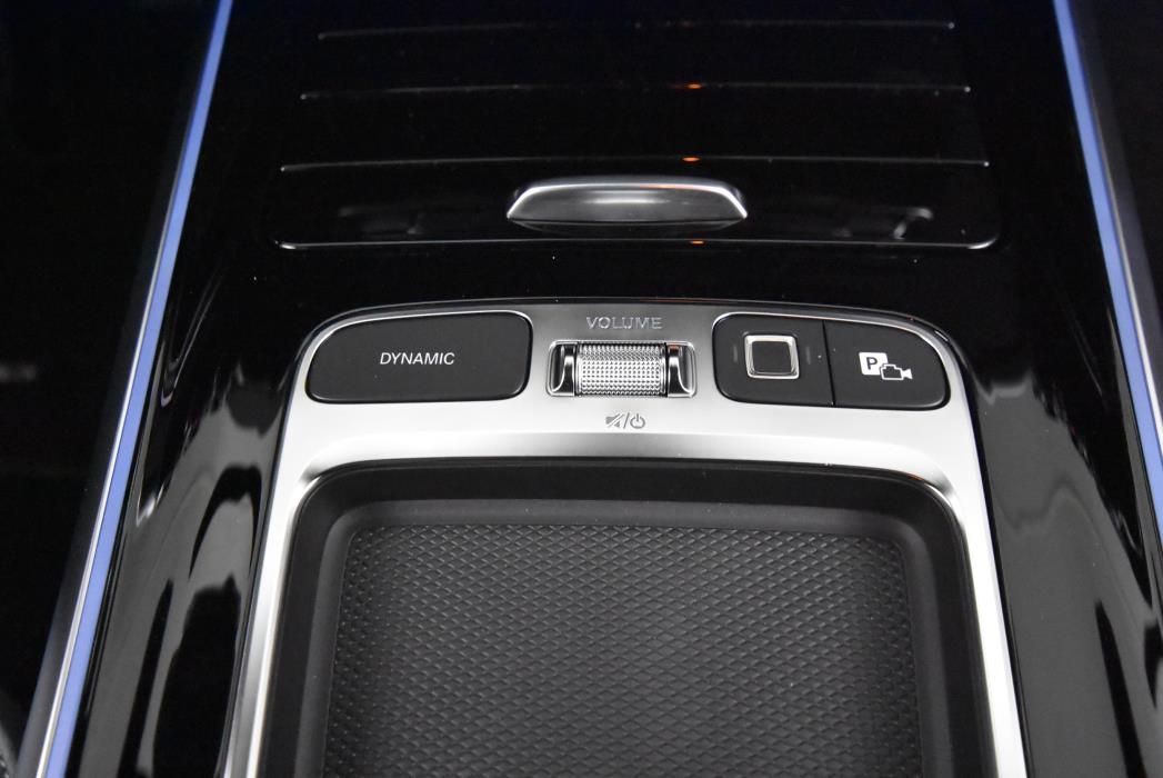 Mercedes-Benz EQB 2025