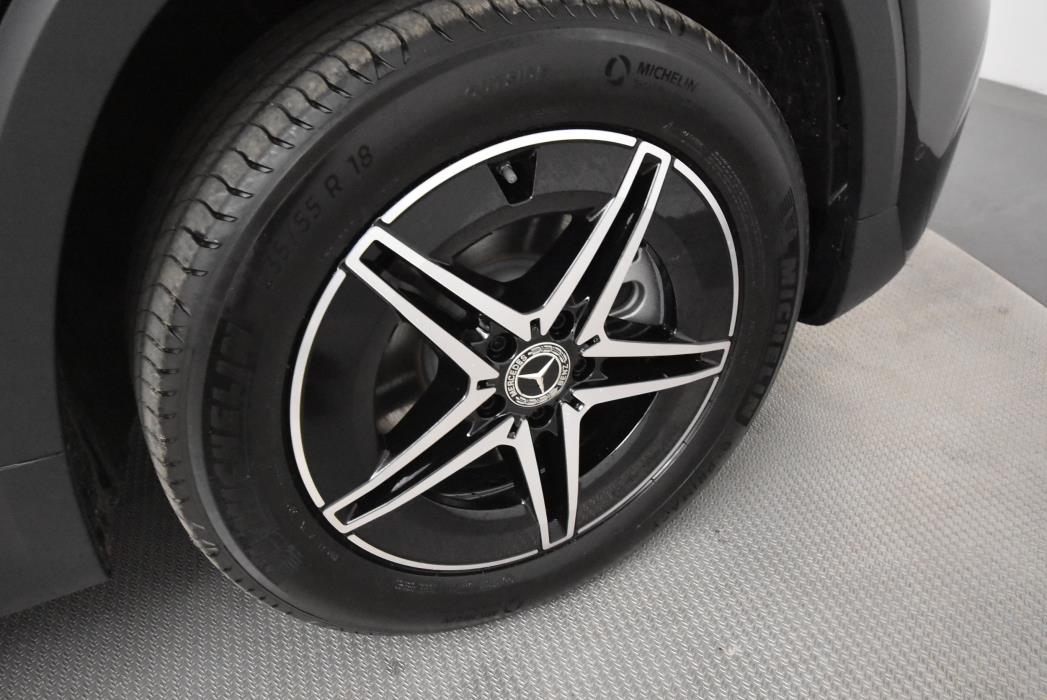 Mercedes-Benz EQB 2025