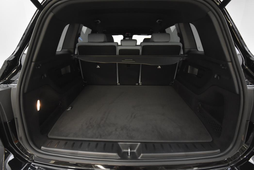 Mercedes-Benz EQB 2025