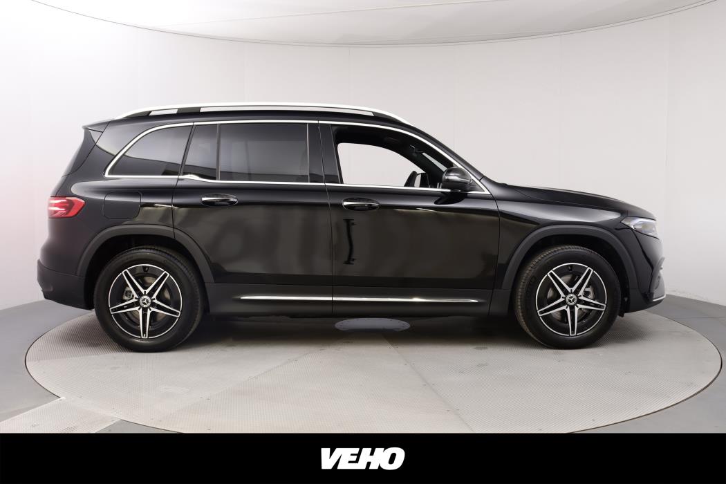 Mercedes-Benz EQB 2025