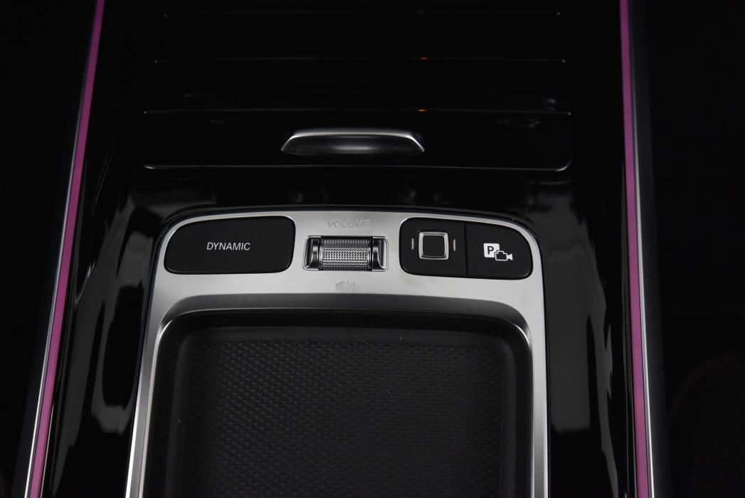 Mercedes-Benz EQB 2024