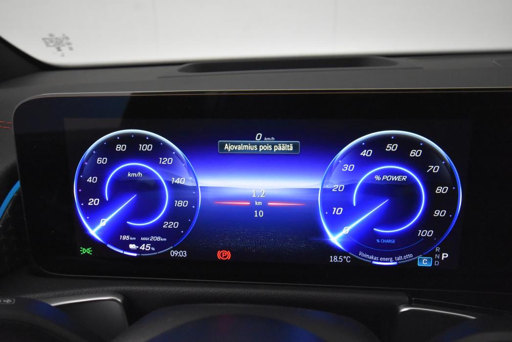 Mercedes-Benz EQB 2024