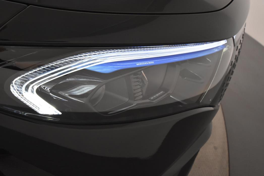 Mercedes-Benz EQB 2024