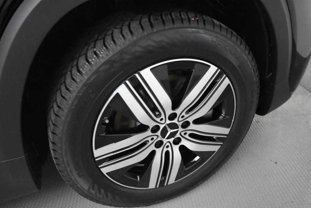 Mercedes-Benz EQB 2024