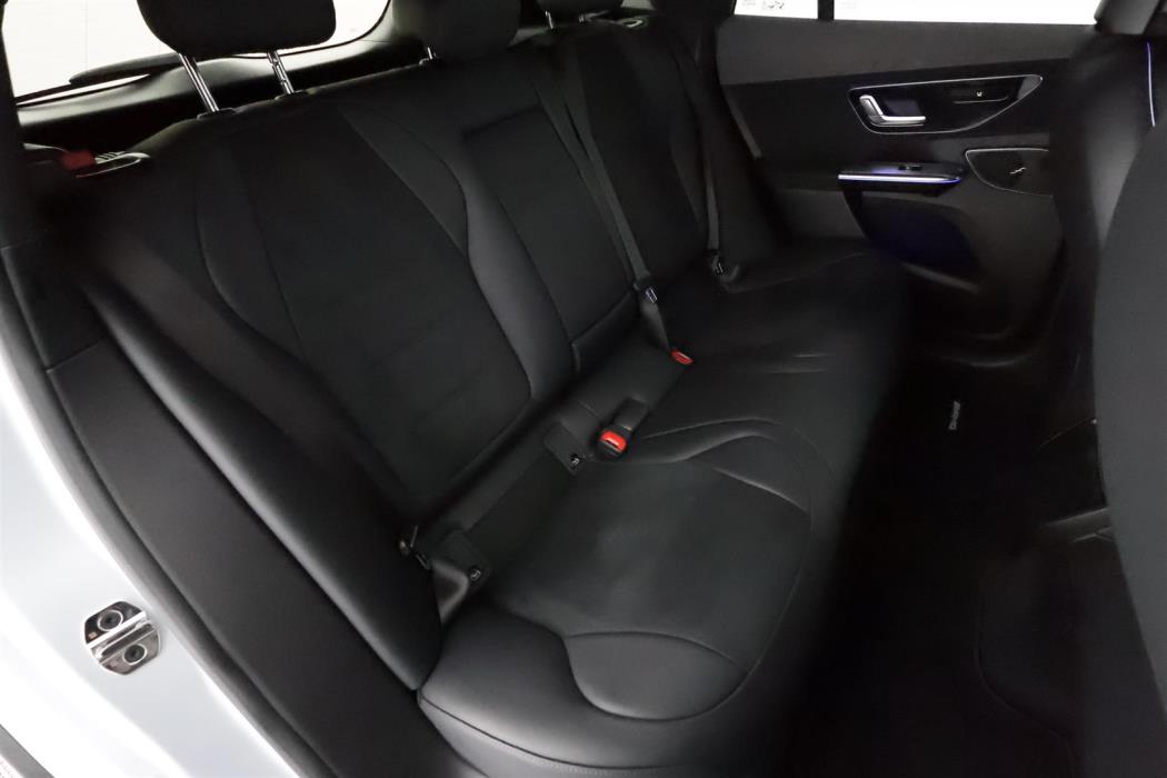 MERCEDES-BENZ EQE SUV 2024