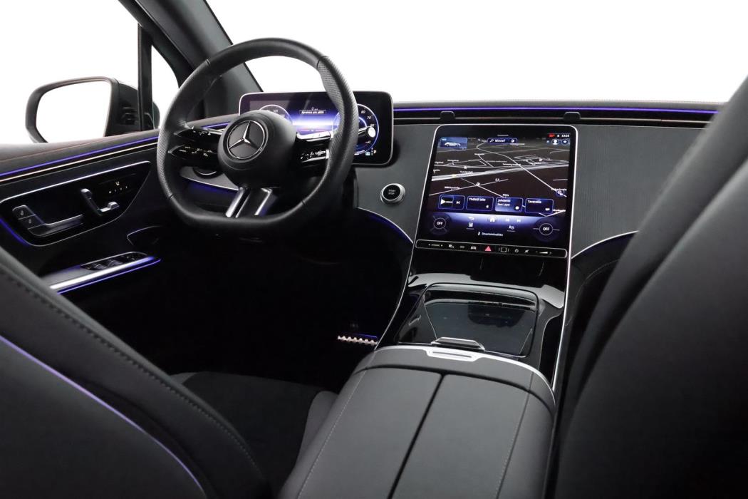 MERCEDES-BENZ EQE SUV 2024